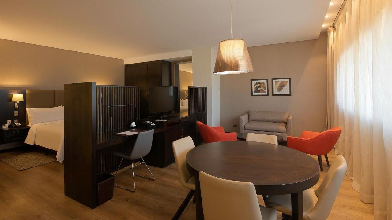 Radisson Hotel Santa Cruz Santa Cruz de La Sierra Extérieur photo